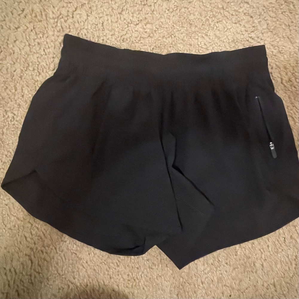 LULULEMON shorts 🍋